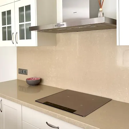 2 Bedroom With Heated Pool 别墅 *