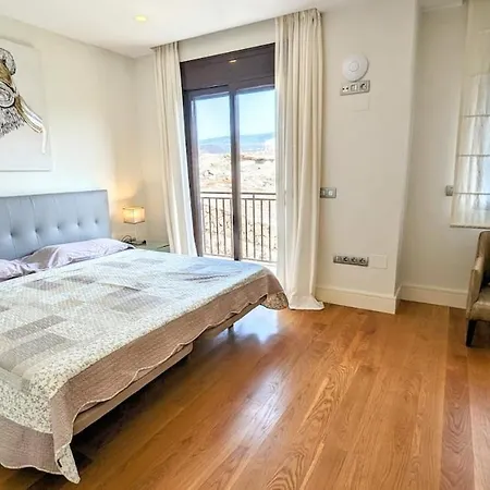 别墅 2 Bedroom With Heated Pool