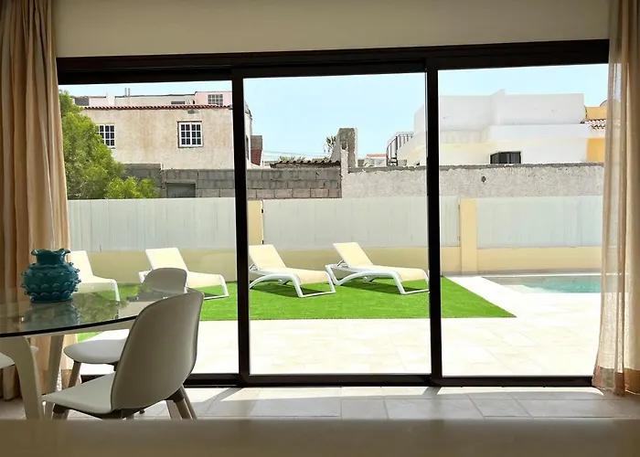 Villa 2 Bedroom With Heated Pool *