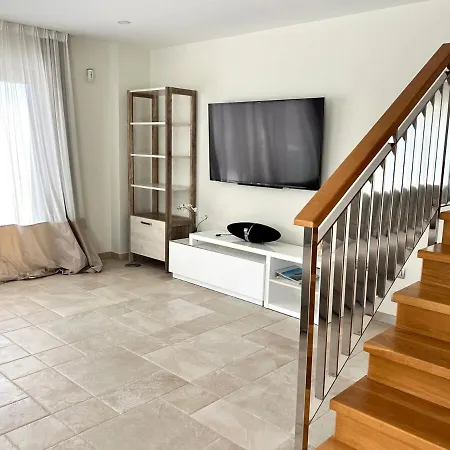 Vila 2 Bedroom With Heated Pool La Mareta