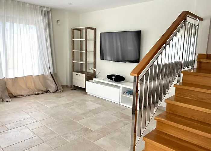 וילה 2 Bedroom With Heated Pool La Mareta